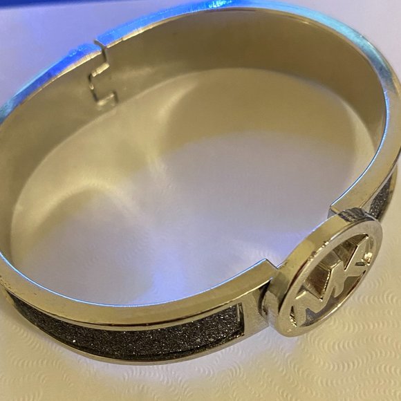 Michael Kors Beautiful Black Glitter Hinged  Bracelet - Picture 2 of 5